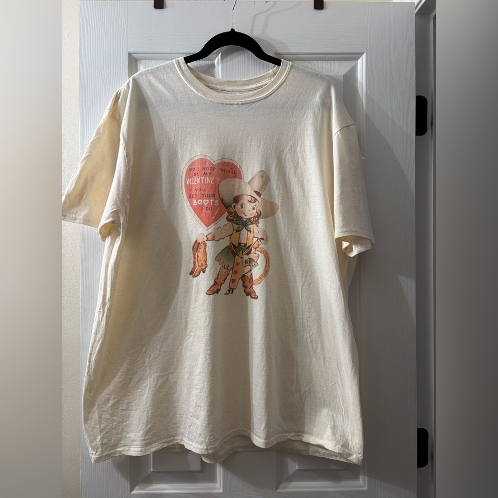 Gina Tees Vintage Valentine Tee
